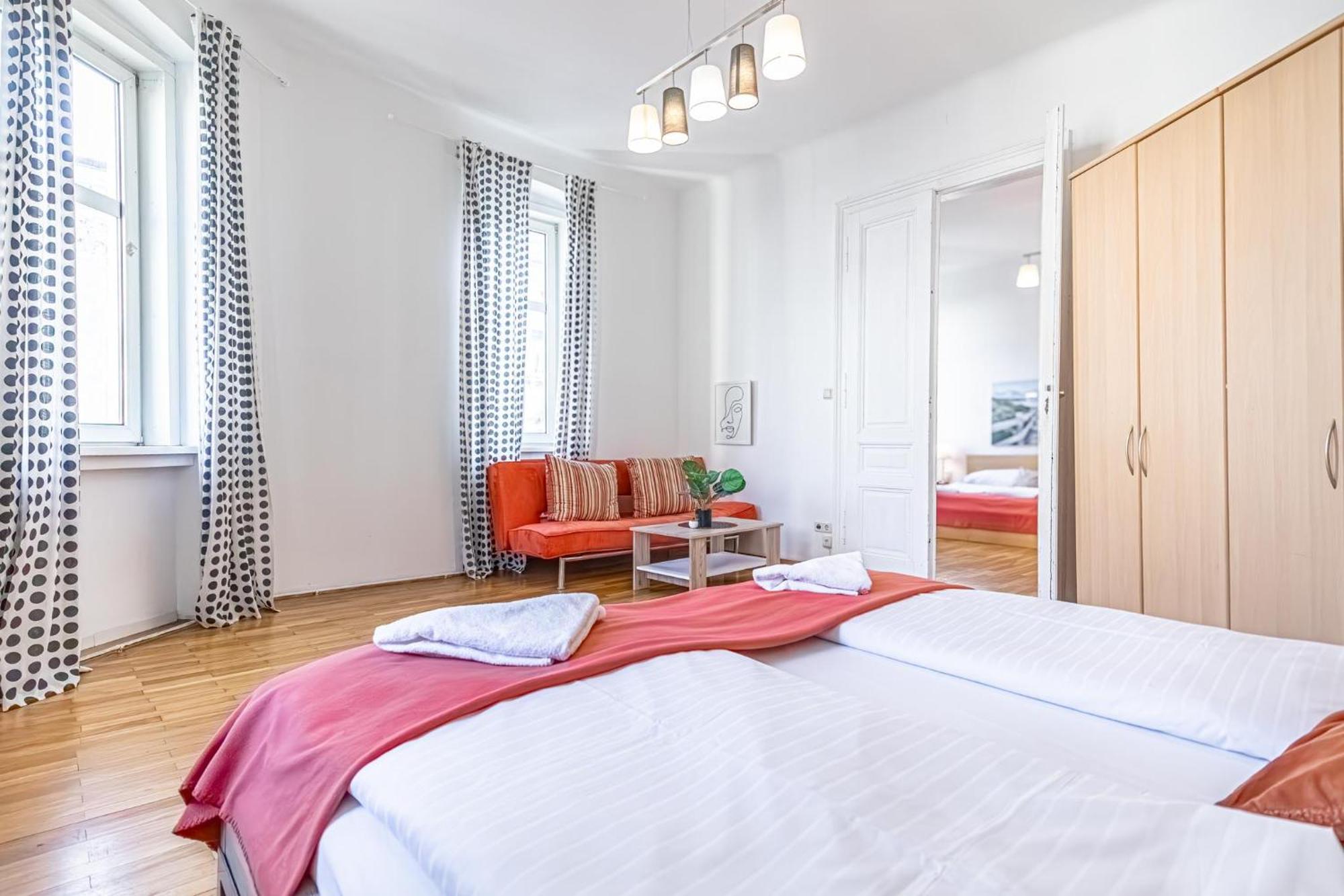 Simple Apartment Near Wiener Stadthalle Экстерьер фото